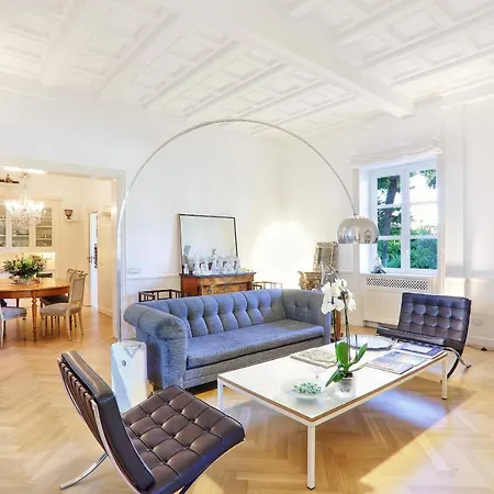 - Sofia Apartamento Sorrento