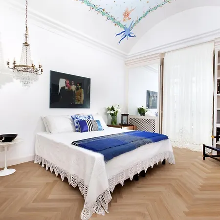 - Sofia Apartamento Sorrento